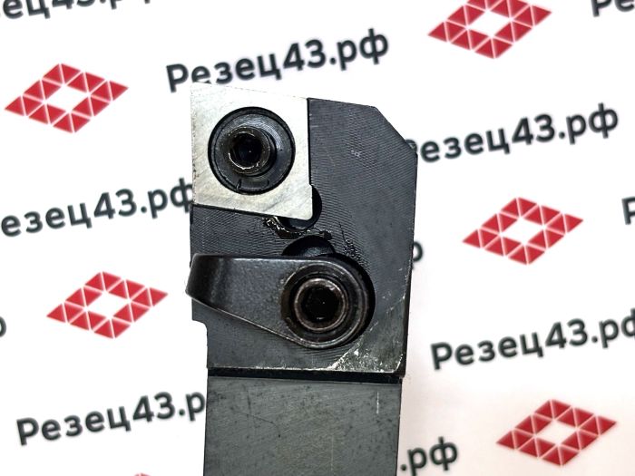 Резец наружного точения MCLNR2525M16