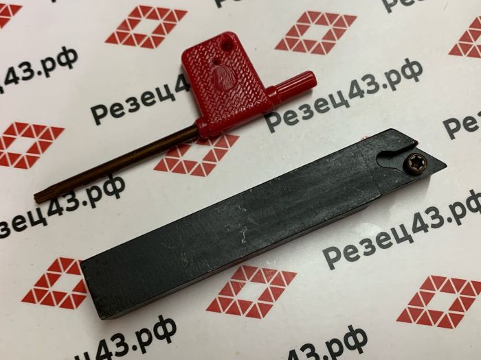 Резец наружного точения SDACL1616H11