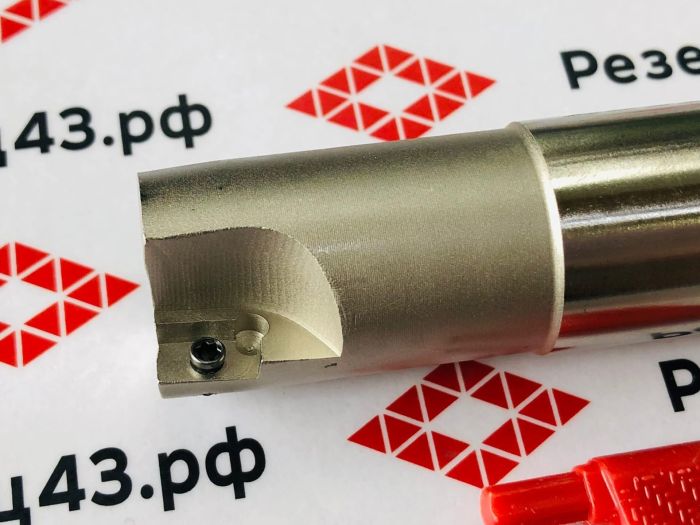 Фреза концевая BAP300RC25-25-150-2T под сменные пластины