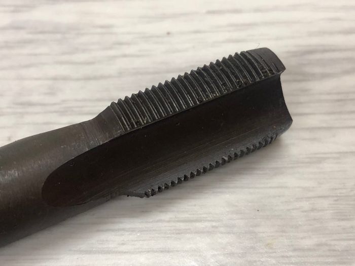 Набор метчиков М16*1 СССР
