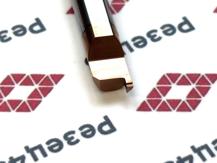 Мини резец MFR6-B1.0-L10