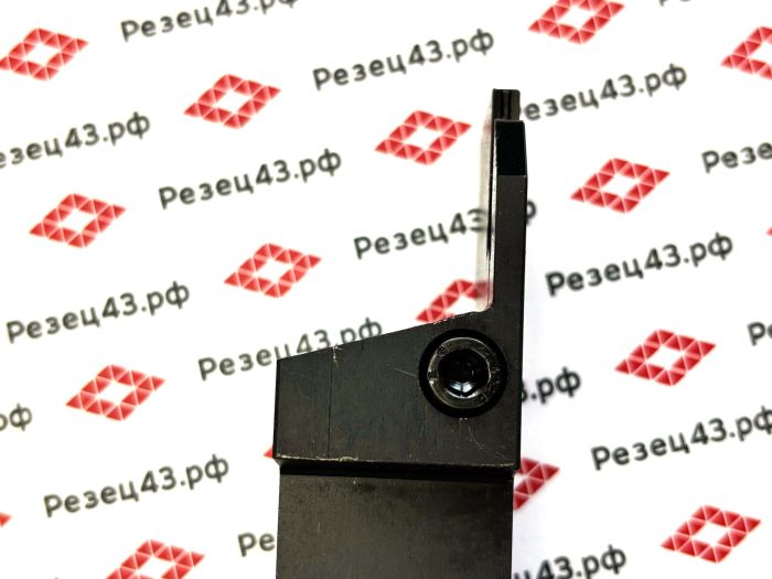 Резец отрезной канавочный MGEHL3232-5T35