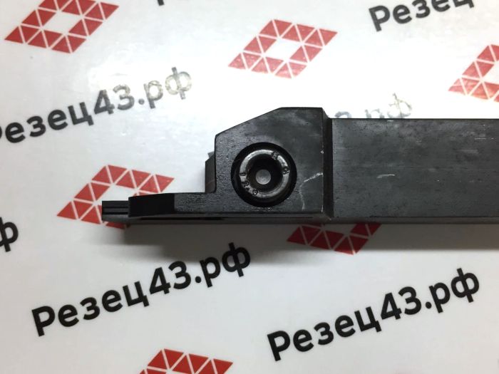 Резец отрезной MGEHR2020-5 (HZSK)