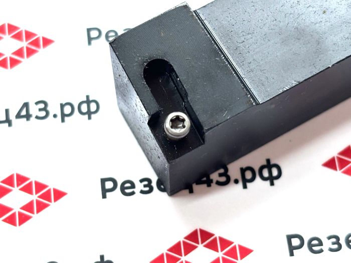 Резец канавочный SGESR2020K-D-F