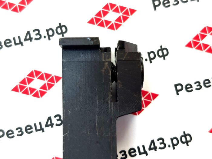 Резец отрезной канавочный MGEVR1616-3