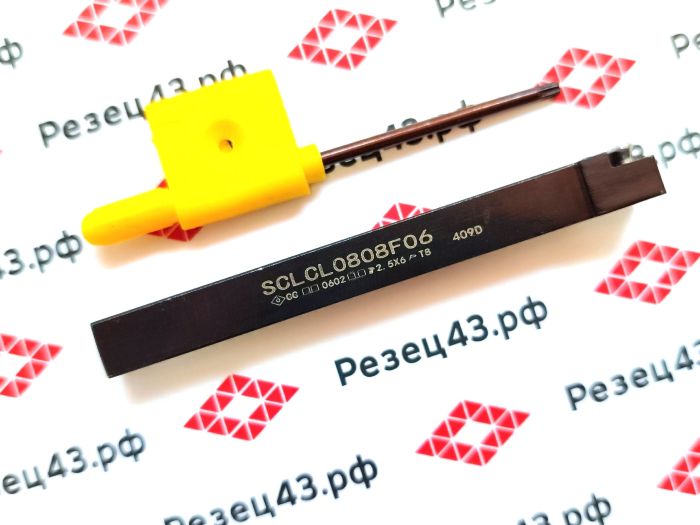 Резец наружного точения SCLCL0808F06