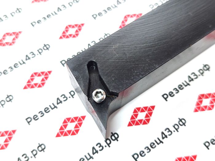 Резец наружного точения SVUCR2525M16