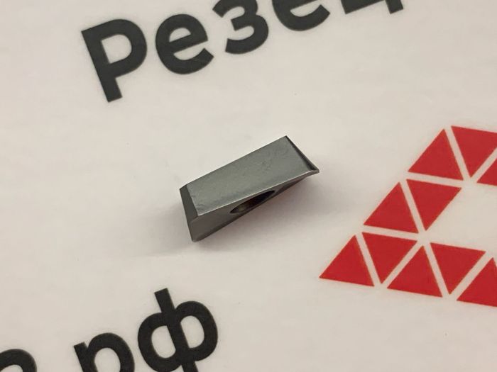 Пластина APMT1135PDER-H2 RZ6018
