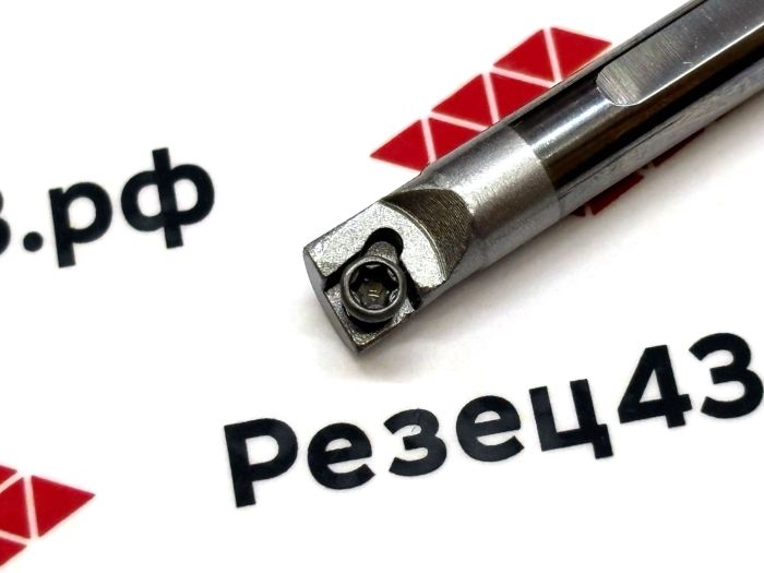 Резец внутреннего точения C05H-SCLCR03 антивибрационный