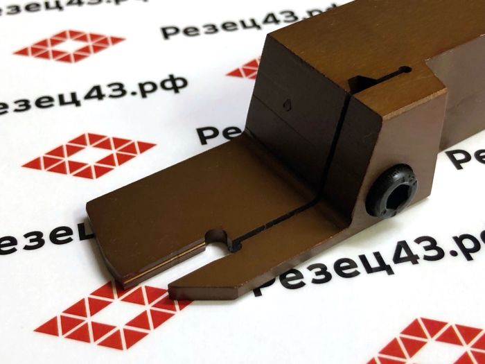 Резец  отрезной MGEHR2525-4T40H