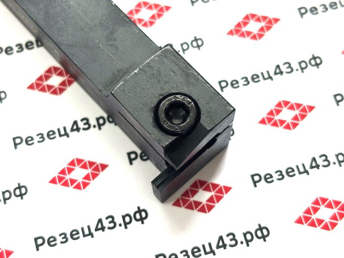 Резец отрезной канавочный MGEVL2020-4