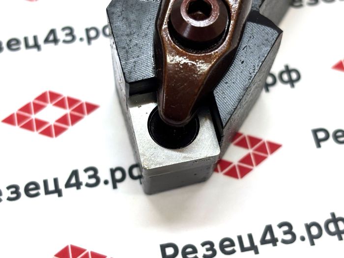 Резец наружного точения DSSNR2020K12