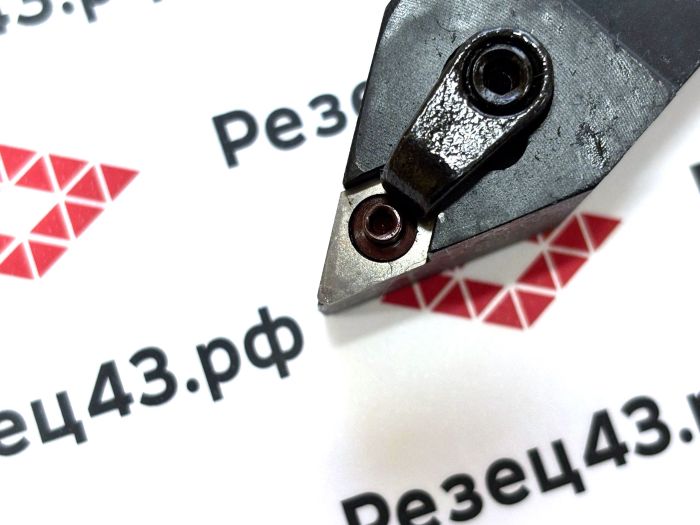 Резец наружного точения MDPNN2525M11
