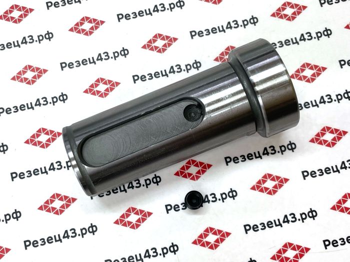 Переходная цилиндрическая втулка d32-d8 c каналом для СОЖ