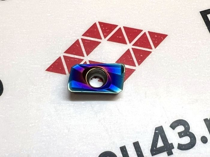 Пластина LYYZ APMT1135PDER-H2 LY7010 для фрез