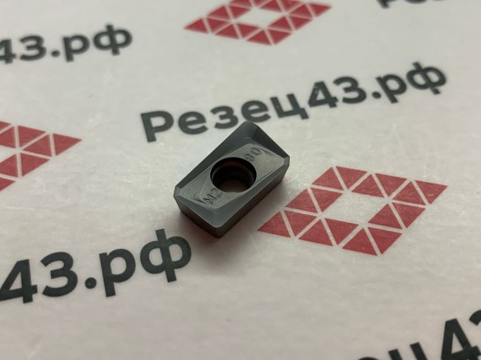 Пластина для фрез APMT1604PDER-M2 RZ6018