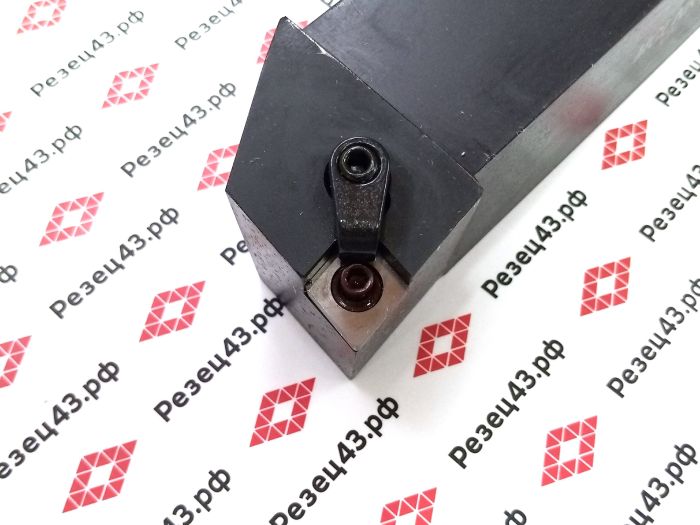 Резец наружного точения MCLNR4040R12