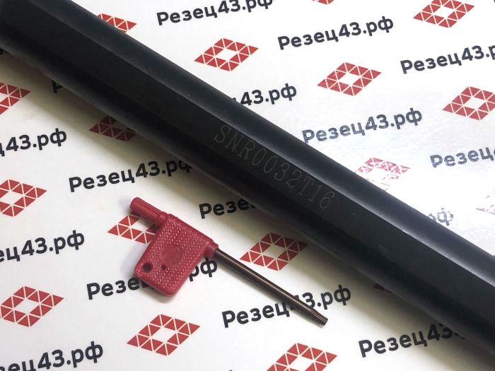 Резец резьбовой SNR0032T16