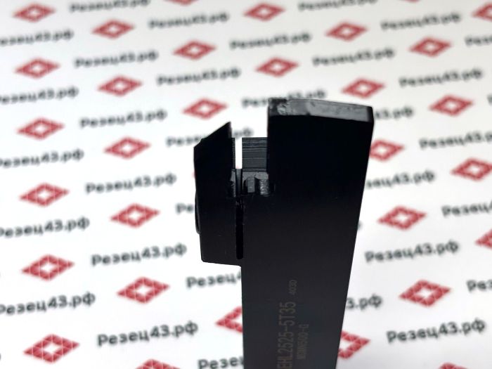Резец отрезной канавочный MGEHL2525-5T35
