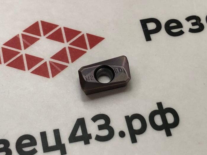 Пластина APMT1135PDER-M2 LY9060