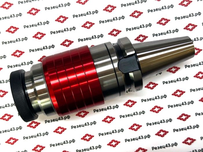 Патрон быстросменный резьбонарезной BT40-GT24-130L