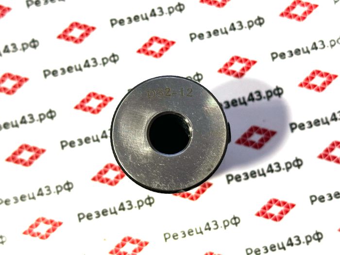 Переходная цилиндрическая втулка D32-D12
