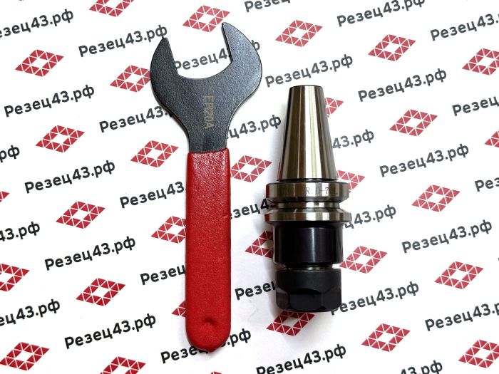 Цанговый патрон BT30 / ISO30 с ключом и набором цанг ER20 в кейсе (BT30-ER20-11PCS)