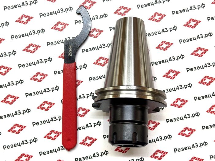 Цанговый патрон SK50 с ключом и набором цанг ER32 в кейсе (SK50-ER32-18PCS)