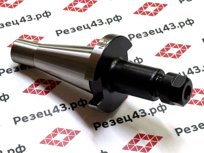 Цанговый патрон NT30 с ключом и набором цанг ER11 в кейсе (NT30-ER11-13PCS)