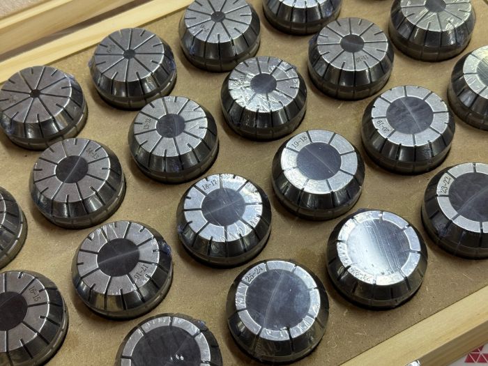 Набор высокоточных цанг ER40 в деревянном кейсе 23 шт (ER40-23pcs)