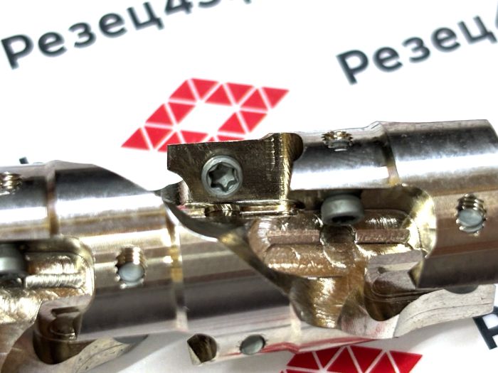 Фреза многорядная BAP300R C25-25-48M-120L-2T-10P под сменные пластины